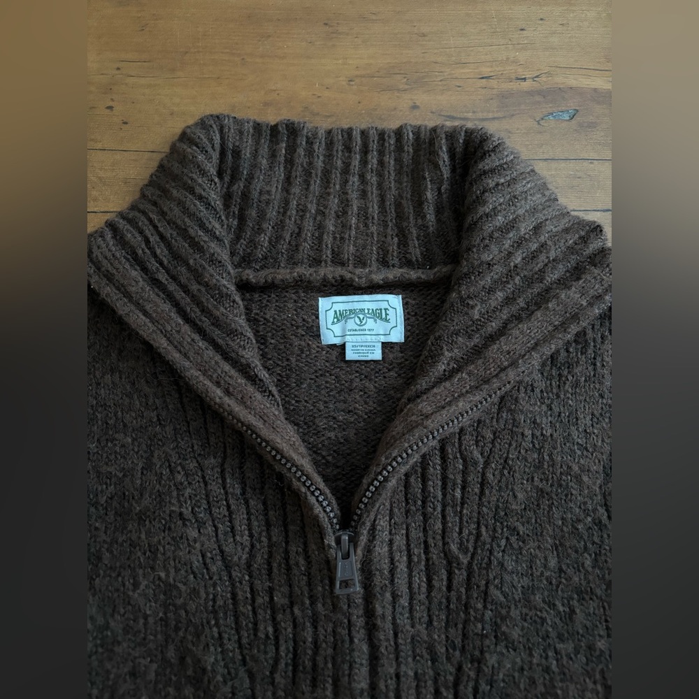 American Eagle quarter zip sweater, size XS, chocolate brown, oversized - Picture 3 of 3